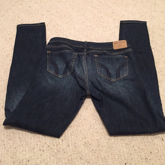 Size 5 hollister skinny jeans