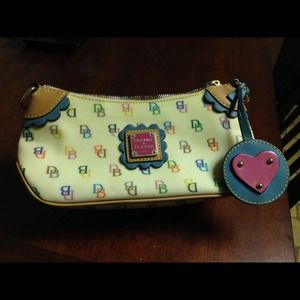 Dooney & Bourke