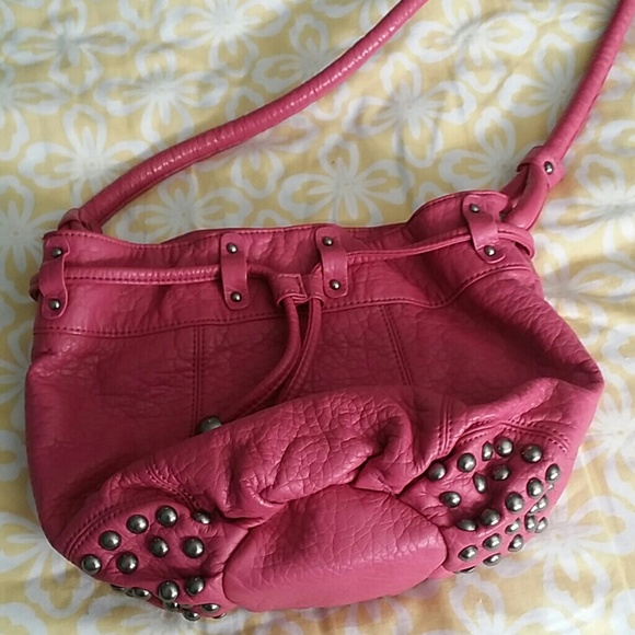 Cute pink crossbody bag. - Picture 1 of 3