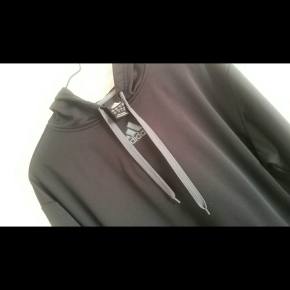 ☆☆SOLD In Bundle☆☆ Mens Adidas Pullover NWOT - Picture 2 of 4