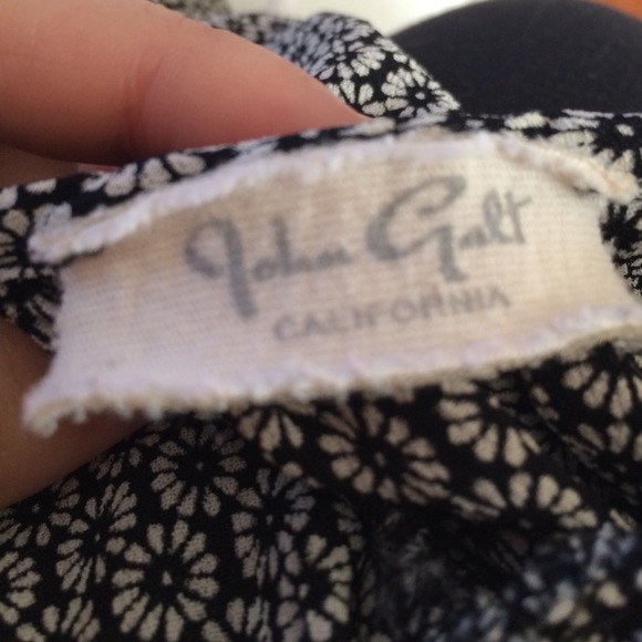 Brandy Melville Floral Jada Dress - Picture 3 of 3