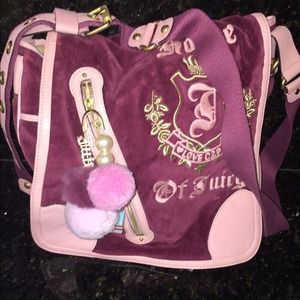 💖SOLD💖 juicy couture messenger bag
