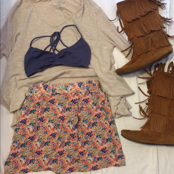 FOREVER 21 // Floral Bright Mini Skirt
