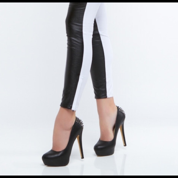 💙Cobalt💙blue pumps w gunmetal grey spikes BADASS - Picture 4 of 4