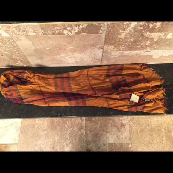 Burberry scarf