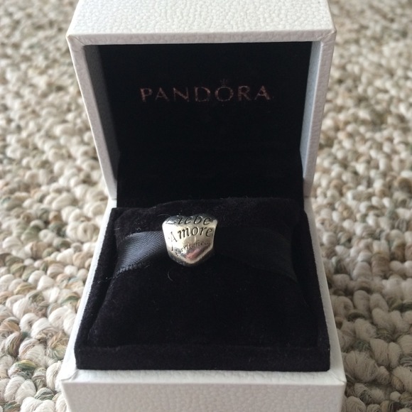 Authentic Pandora Heart - Picture 1 of 4