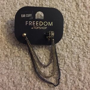 NEW Topshop ear cuff