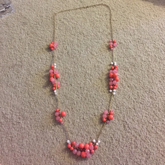 NEW pink/orange/white bead necklace