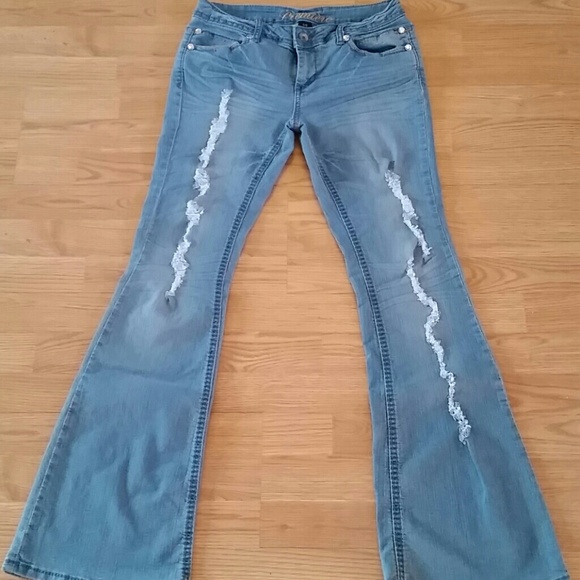 **FLASH SALE** Premiere Jeans