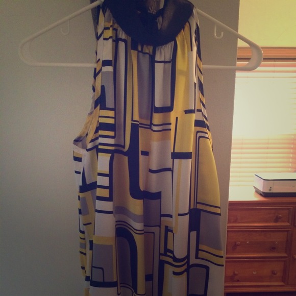 Woman's sleeveless blouse