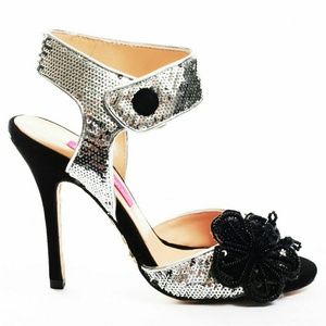 Betsy Johnson Glitzy Silver Sequin Flower Pump