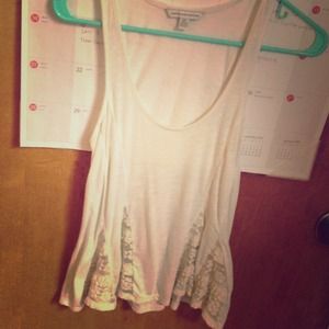 White/cream American eagle top