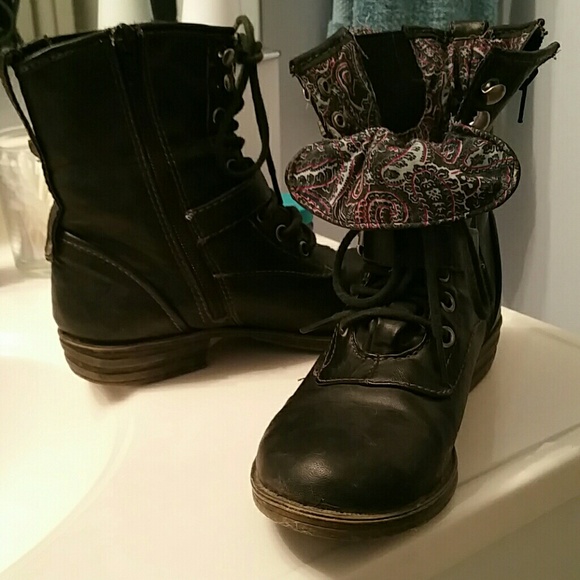 American Rag boots !