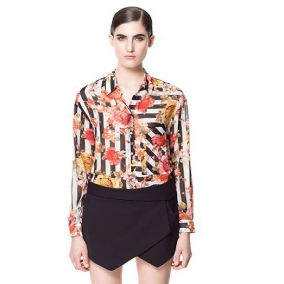 NWT Black Envelope Skort – SMALL