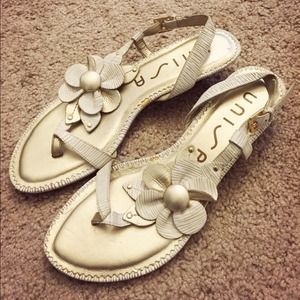 Floral Leather Thong Flip Flop Sandals size 9