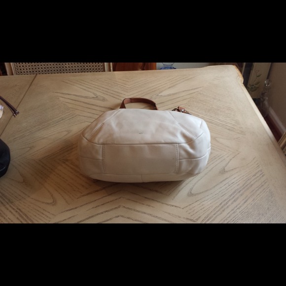 Authentic Coach purse - Picture 4 of 4