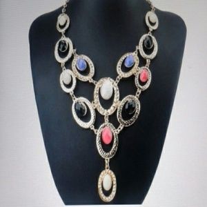 Multi Color Fashion Pendant Necklace