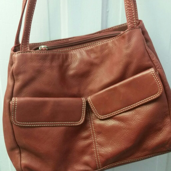 Handbag - Picture 2 of 3
