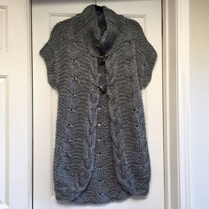 🎁⛄️WtrSALE Hazel brand, Long Knit Sweater