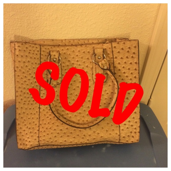 Pebbled nude tote