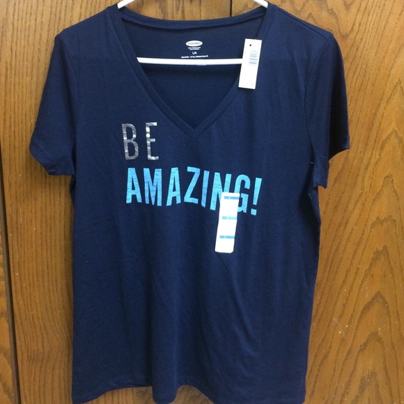 Old navy BE AMAZING t-shirt new!!!