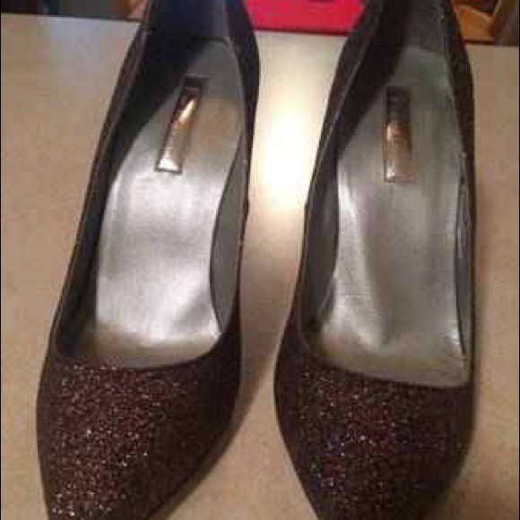 Sparkle heels size 7