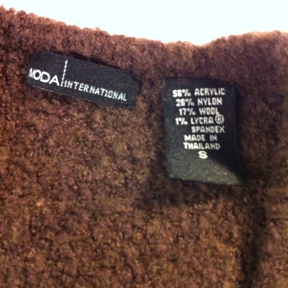 Chocolate Snuggle Sweater - Picture 2 of 3