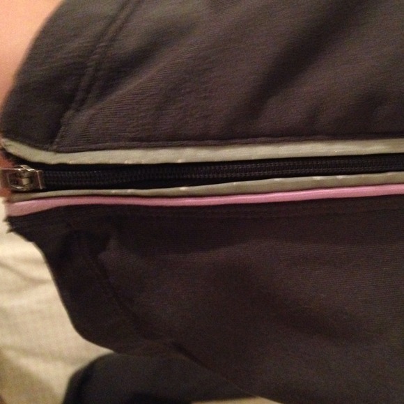 Grey Nike Dri-Fit - Picture 4 of 4