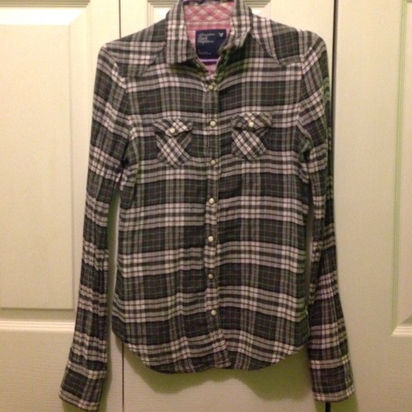 American Eagle plaid flannel