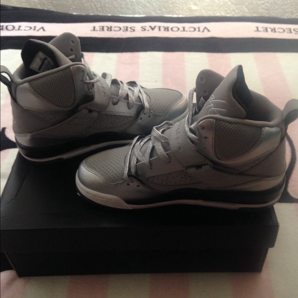 Jordan silver flights