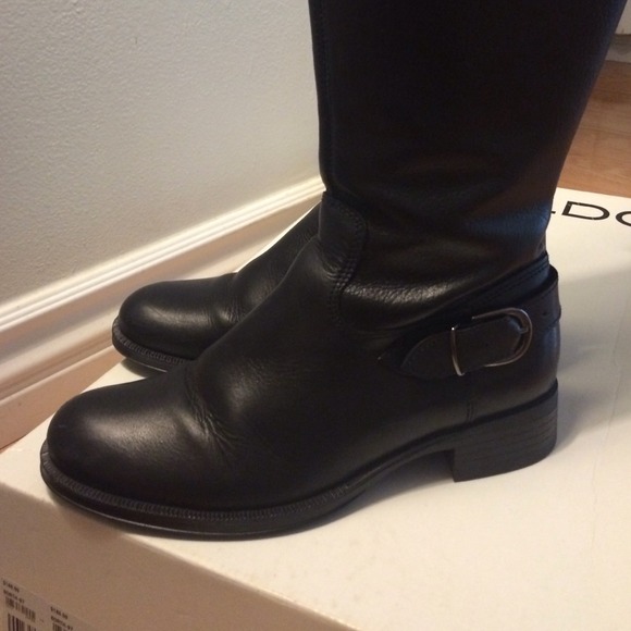 ❌Sold on Offer Up for $60❌❌Genuine Aldo boots - Picture 2 of 3