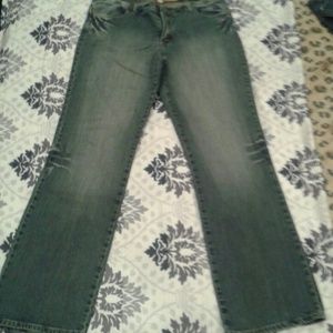 SALE TODAY ONLY**Apple Bottom jeans
