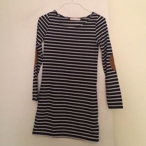 Long sleeve stripped cotton dress