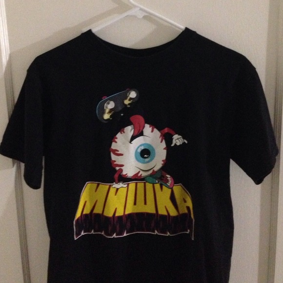 <BUNDLE> MISHKA GRAPHIC T SHIRT. With H&M SCARF