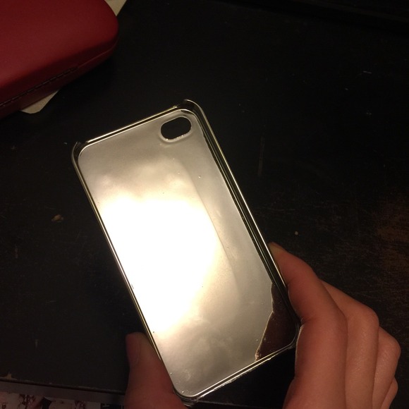 iPhone 4 case - Picture 2 of 2