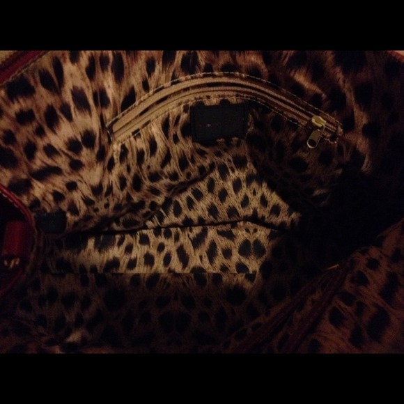 Handbag - Picture 2 of 4