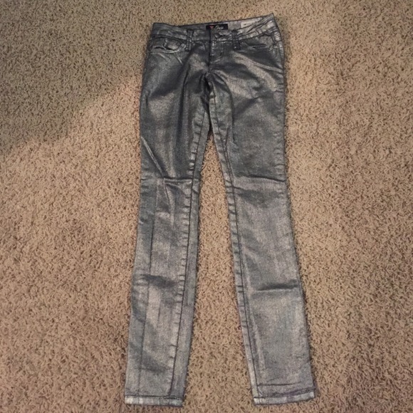 Guess Pants - Guess metallic silver jeans! Size 24! Worn once