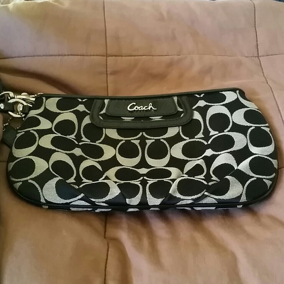 Coach soho signature large wristlet