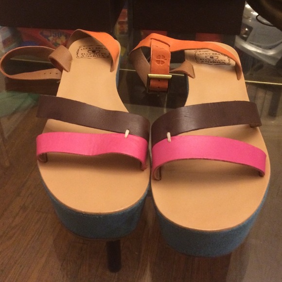 💯 AUTHENTIC LUCKY BRAND COLOR BLOCK PLATFORMS