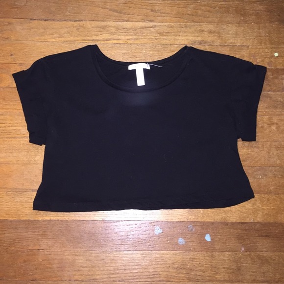 Black crop top