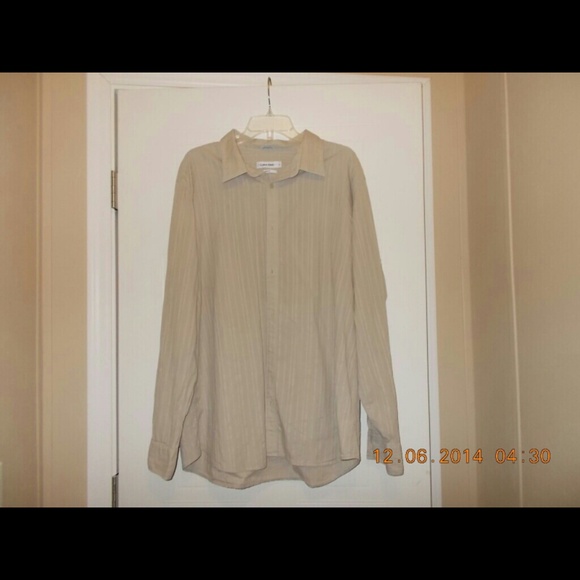 Men's Calvin Klein button down shirt OFFER
