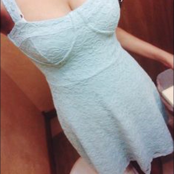 ❌SOLD❌Lace Bustier Dress - Picture 3 of 3