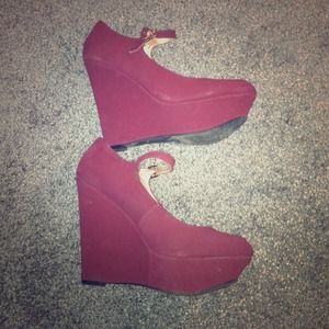 New Charlotte Russe Wedges
