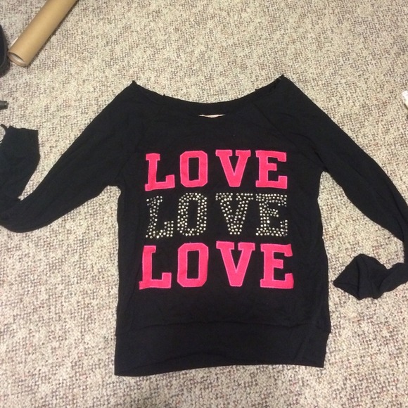 💗LOVE💗 sweatshirt