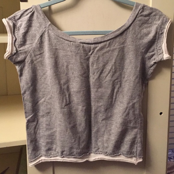 T-Shirt - Picture 2 of 2