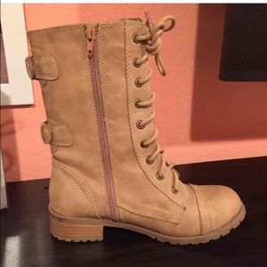 combat boots