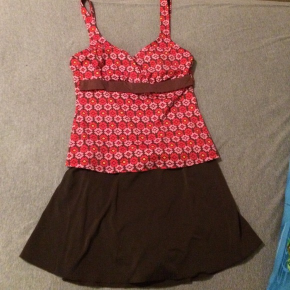 Woman used swimming suit. Size L.