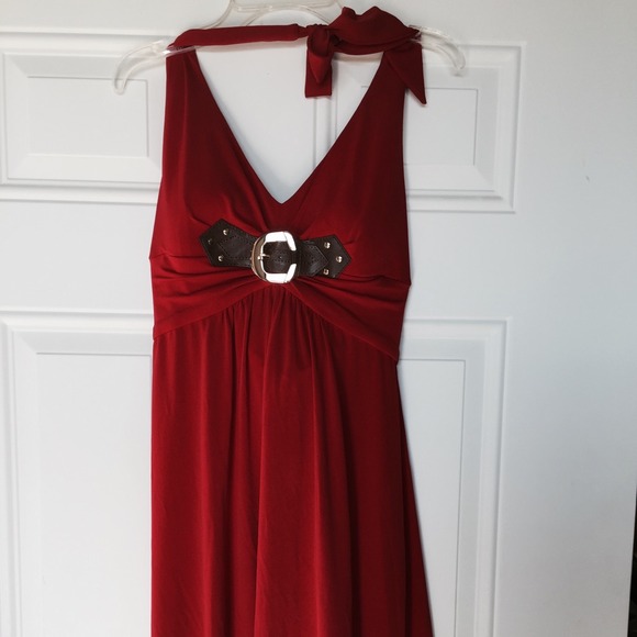 Red Cache' Dress. Halter style