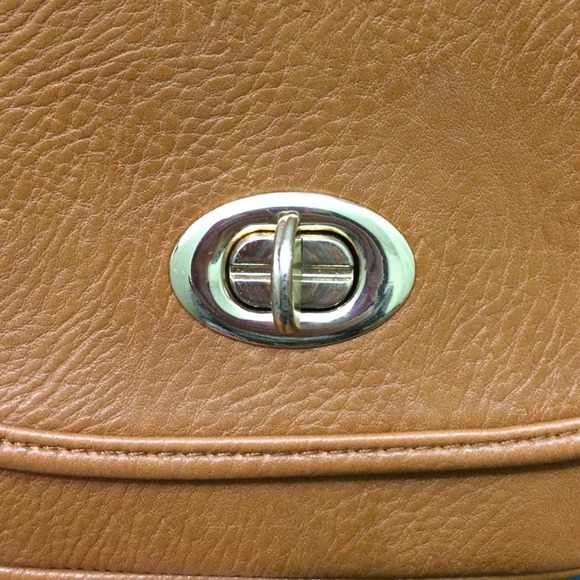 🚫SOLD brown faux leather crossbody satchel - Picture 3 of 4