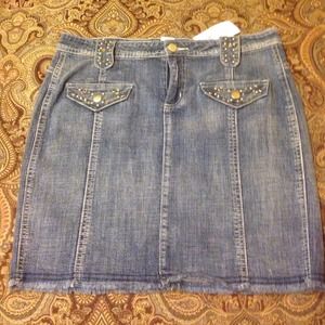 CACHE DENIM JEAN STRAIGHT FITTED 17" STONE SKIRT